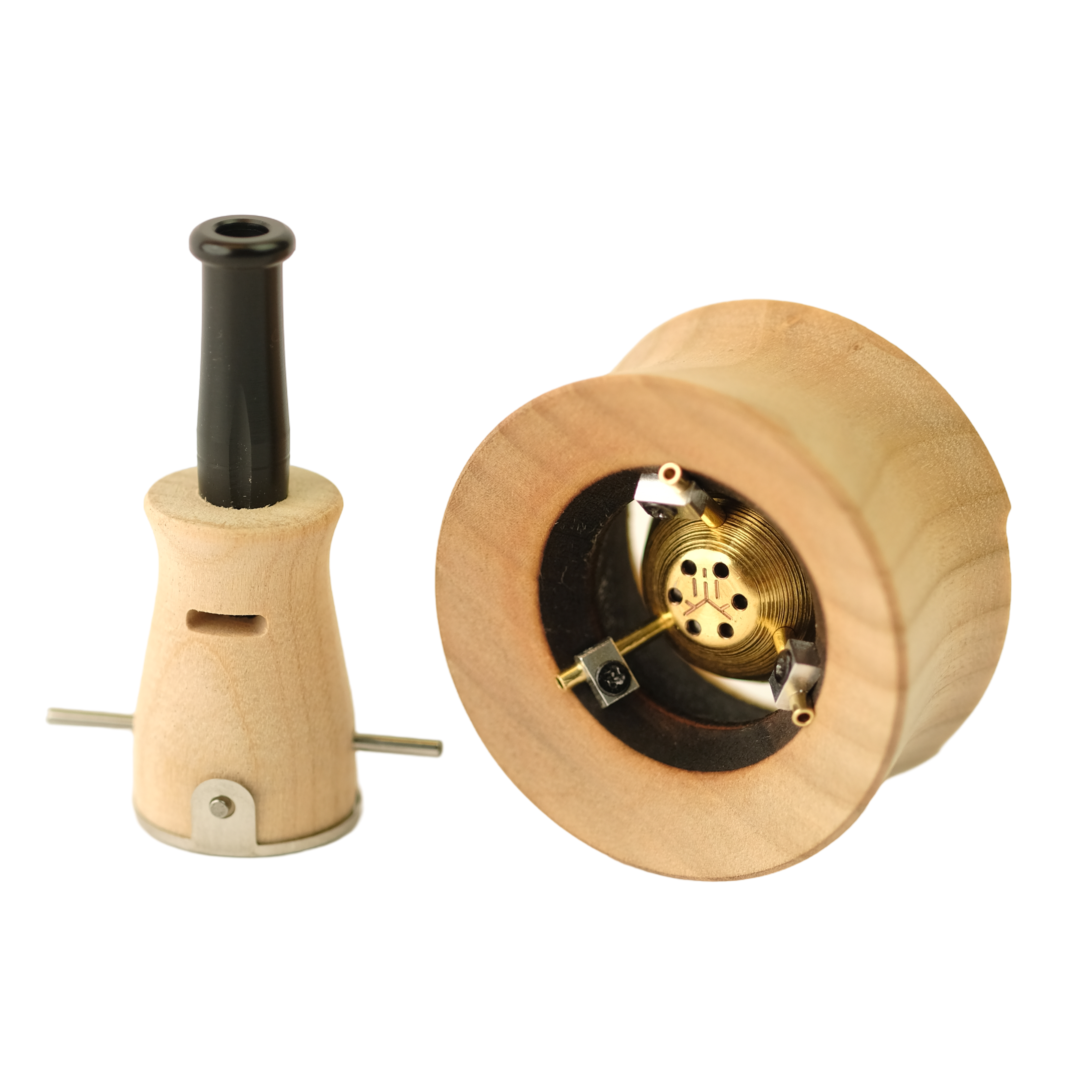 Vapman Click Cherry – Beautifully crafted cherry wood vaporizer with a gold-plated copper pan, instant click heating, and adjustable airflow for a customizable vaping experience.