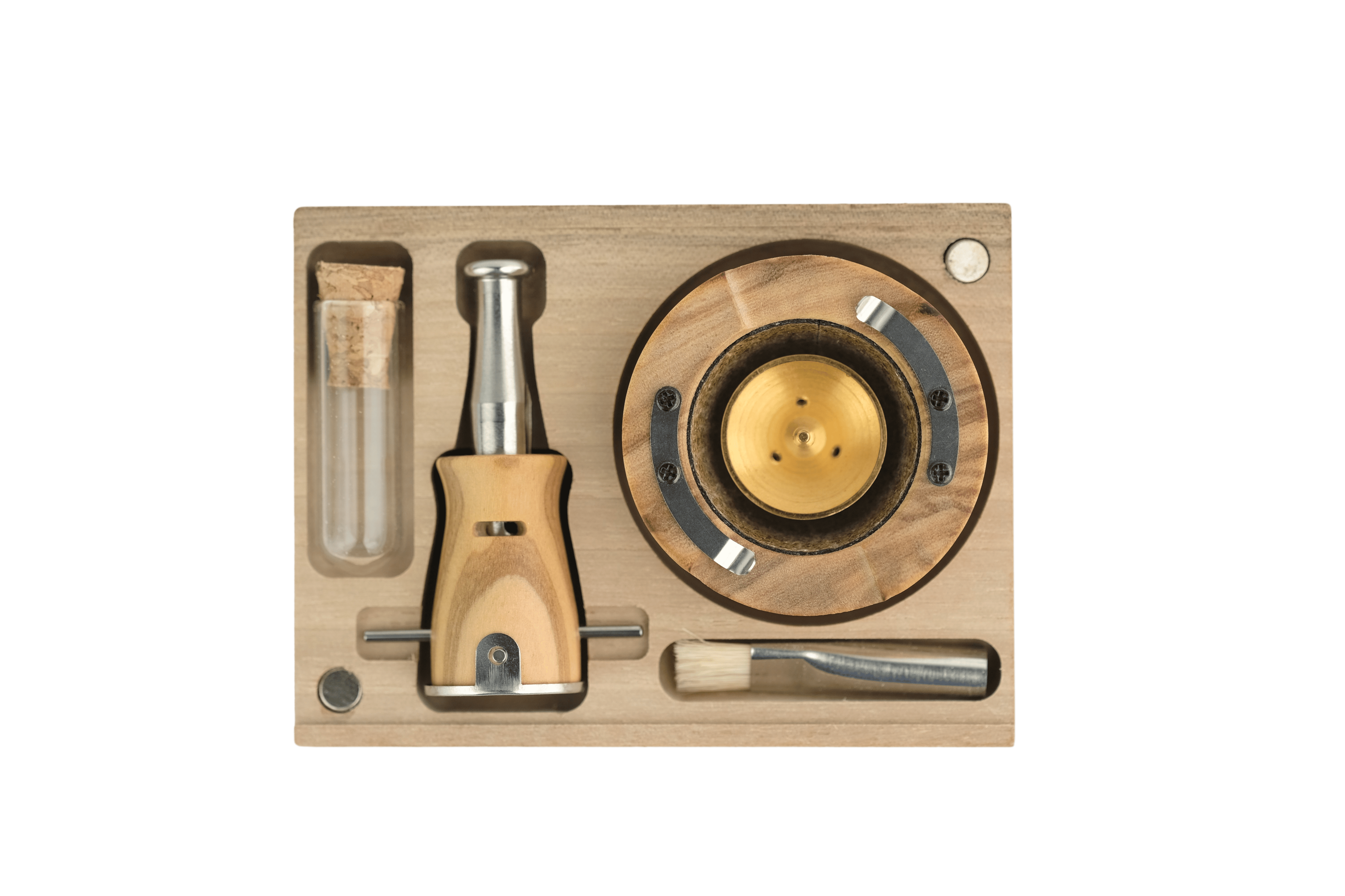 Vapman VapCase - Italian Walnut Wood – A handcrafted herb storage container made from premium Italian walnut wood, designed for freshness, durability, and a sophisticated look.