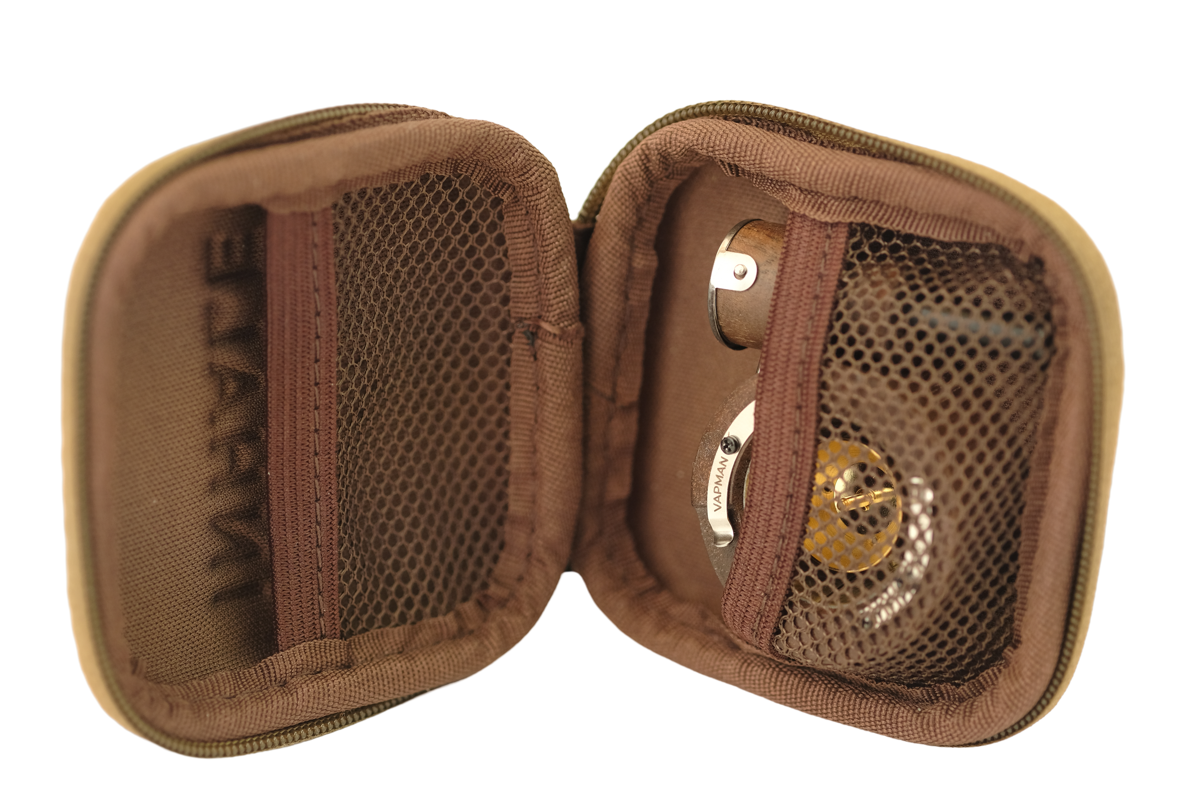 Vapman Click Hardcase – A durable and compact protective case designed to securely store and transport the Vapman Click vaporizer and accessories.